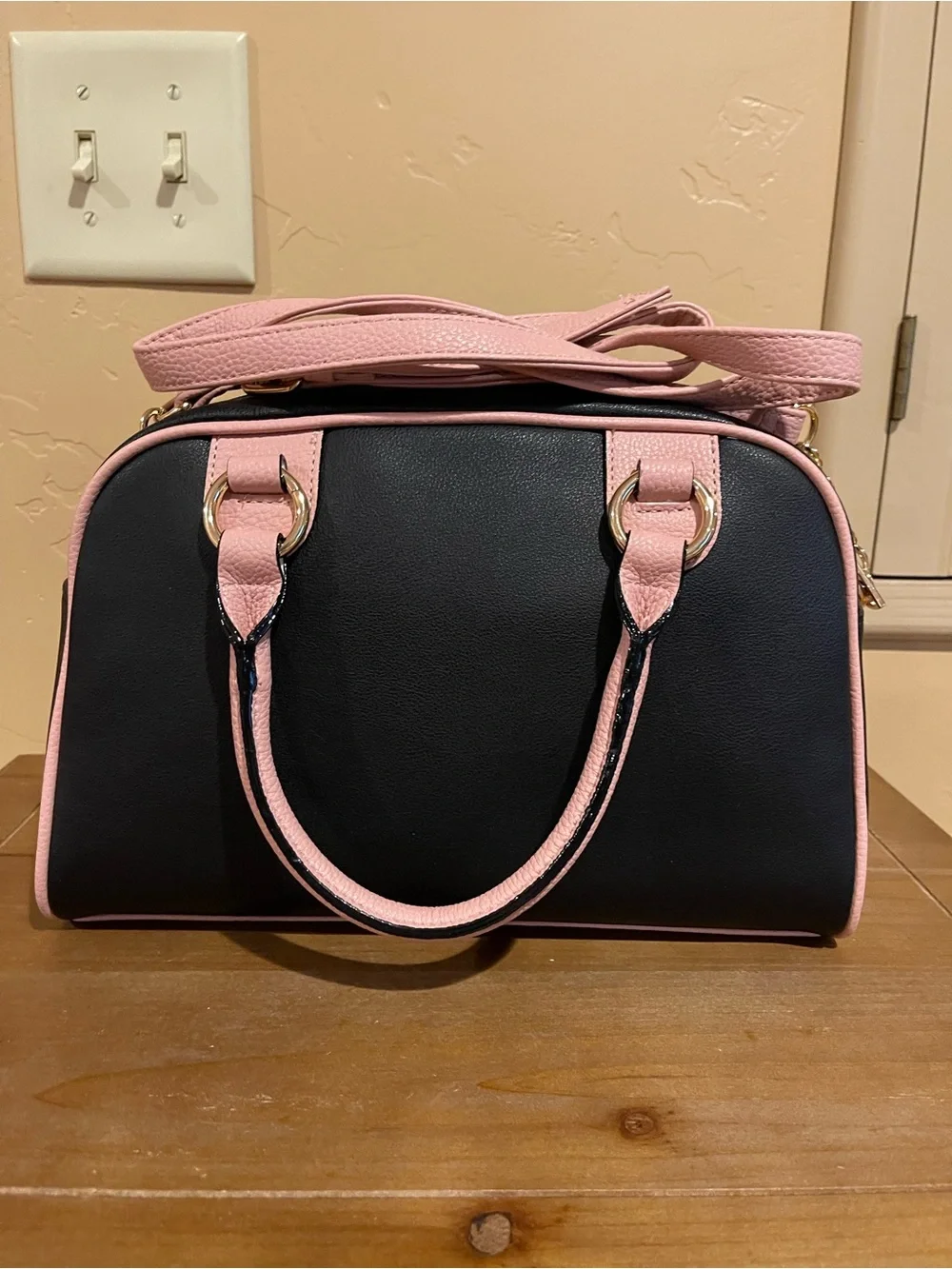 Juicy Couture structured dome